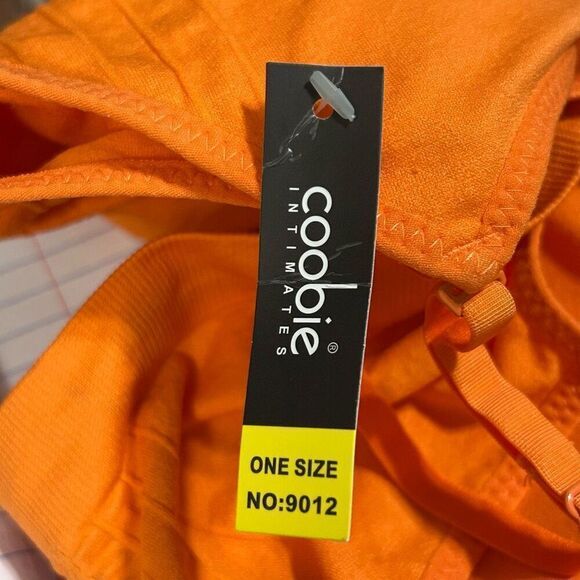 NWT Coobie Intimates Seamless Bra OS Orange Wire Free Soft Scoop Neck - Picture 10 of 11